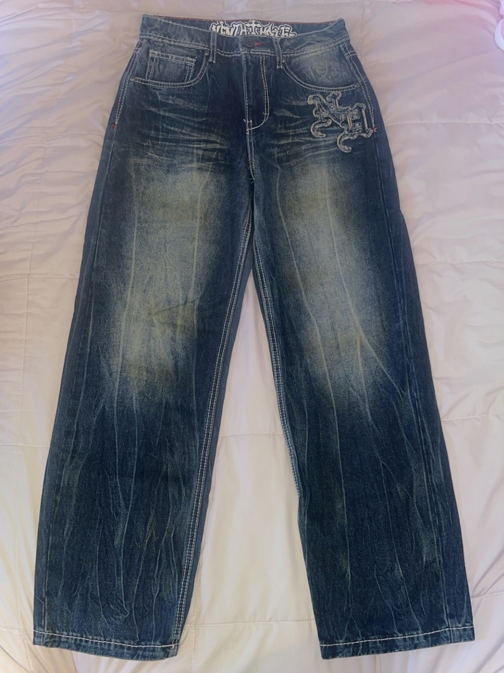 Women's Dark Blue straight Leg Baggy Jeans with Embroidered Detail